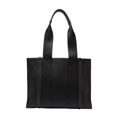 Shop Chloé Woody Medium Tote Bag In Black
